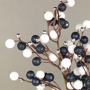 Декоративная ветка с ягодами Эннис: Полярная Ночь 60 см Winter Deco фото 2