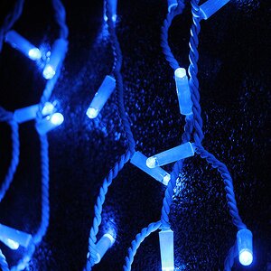 Светодиодная гирлянда Бахрома Айсикл 2*0.8м, 120 синих LED ламп, белый КАУЧУК, соединяемая, IP65 Экорост фото 2