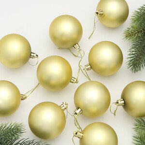 Набор пластиковых шаров Liberty 6 см, 10 шт, светло-золотой матовый Winter Deco фото 2
