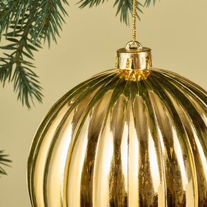 Елочный шар Volistra 15 см золотой, пластик Winter Deco фото 2