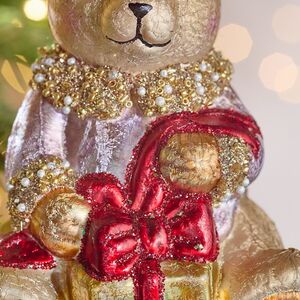 Елочная игрушка Медвежонок Тедди с Подарком - Harrods Bears 14 см в подарочной коробке, стекло Winter Deco фото 5