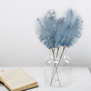 Декоративная ветка с перьями Trixypona 61 см голубая