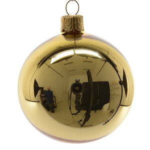 Стеклянный глянцевый елочный шар Royal Classic 15 см золотой Kaemingk фото 1