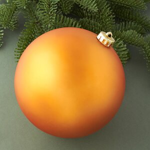 Пластиковый шар Sonder 15 см оранжевый матовый Winter Deco фото 1