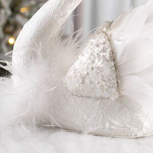 Декоративная фигура Царевна Лебедь Элизе - Warm heart 38*20 см Christmas Deluxe фото 4