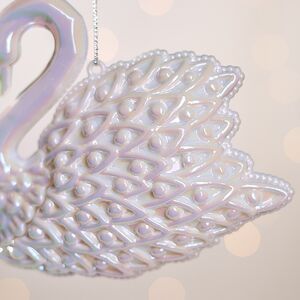 Елочная игрушка Лебединая Песня 12 см белая с перламутровым, подвеска Forest Market фото 3