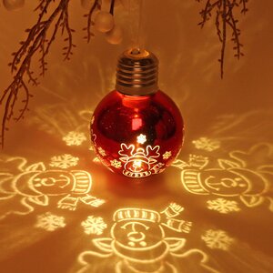 Светящийся елочный шар Олененок 6 см, теплые белые LED, на батарейках Serpantin фото 3