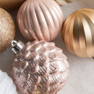 Набор пластиковых шаров Magic Suite: Vintage Glam, 6-7 см, 60 шт Winter Deco фото 2