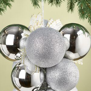 Гроздь из пластиковых шаров Almansora 30 см серебряная Winter Deco фото 2