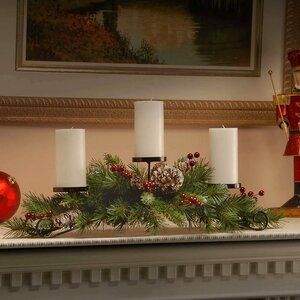 Новогодний подсвечник на 3 свечи Сказка заснеженная, 65 см, с шишками и ягодами National Tree Company фото 5