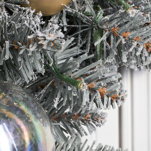 Хвойное украшение с лампочками Christmas Star 66 см, 35 теплых белых ламп, на батарейках, ПВХ A Perfect Christmas фото 5