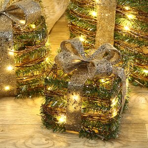 Светящиеся подарки под елку Happy Greenely 15-30 см, 3 шт, 40 теплых белых LED ламп, на батарейка, IP20 Kaemingk фото 2