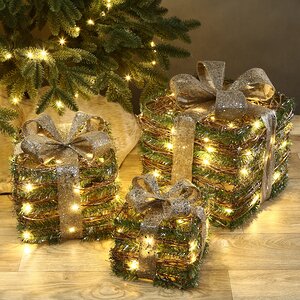 Светящиеся подарки под елку Happy Greenely 15-30 см, 3 шт, 40 теплых белых LED ламп, на батарейка, IP20 Kaemingk фото 1