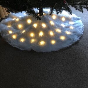 Светящаяся юбка для елки Snowy Lights 90 см, 47 теплых белых LED ламп Kaemingk фото 3