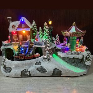 Новогодняя композиция Веселая деревушка Винтердорф 34 см с подсветкой и движением