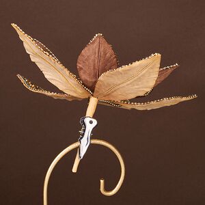 Искусственная пуансеттия Fochabers 26 см золотая, клипса Winter Deco фото 7