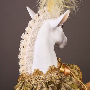 Елочная игрушка Лошадь Марлдон - Королевства Арнор 43 см золотая Winter Deco фото 6