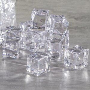 Искусственный лед Кубики 2.8*2.5 см 12 шт Kaemingk фото 1