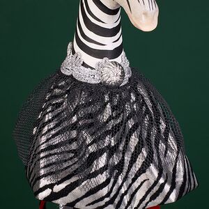 Елочная игрушка Зебра Филберт 36 см, подвеска Christmas Deluxe фото 5