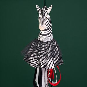 Елочная игрушка Зебра Филберт 36 см, подвеска Christmas Deluxe фото 4