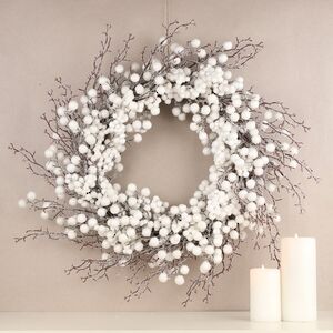 Венок с ягодами White Berry 45 см Christmas Deluxe фото 4