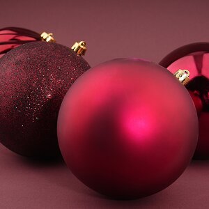 Набор пластиковых шаров Quartet 14 см бордовый, 4 шт Winter Deco фото 2