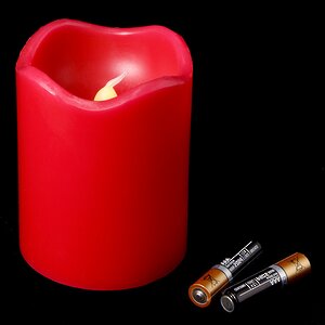 Светильник свеча восковая с мерцающим пламенем 9*7 см красная на батарейках, таймер Koopman фото 3