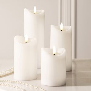 Светодиодная свеча с имитацией пламени Кертон 15 см, белая восковая, на батарейках, таймер Koopman фото 3