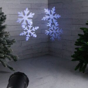 Новогодний светильник Снежная Карусель, холодный белый свет, 20 м2, IP44 Koopman фото 1