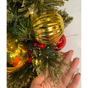 Искусственная настенная елка Dakota заснеженная 91 см, 50 теплых белых LED ламп на батарейках, ЛЕСКА + ПВХ National Tree Company фото 6