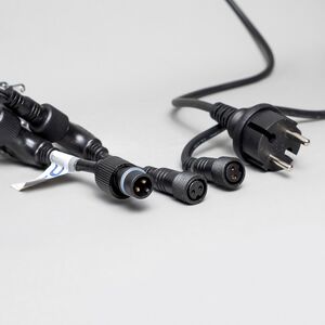 Гирлянда штора 2*3 м, 600 теплых белых LED ламп, черный эко-каучук, соединяемый, IP65 BEAUTY LED фото 7