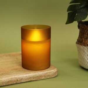 Светодиодная свеча с имитацией пламени Magic Flame в стакане 10 см карамельная Peha фото 2