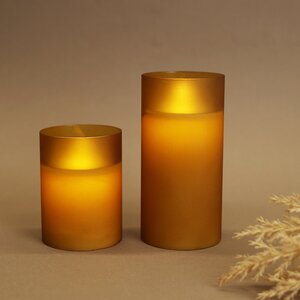 Светодиодная свеча с имитацией пламени Magic Flame в стакане 15 см карамельная Peha фото 3