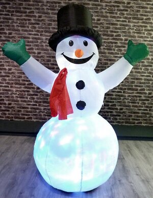Надувная фигура Улыбающийся Снеговичок Бенджи 180 см с подсветкой, IP44 Peha фото 2