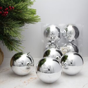 Набор пластиковых глянцевых шаров 10 см серебряный, 4 шт, Winter Decoration Winter Deco фото 1