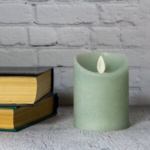 Светодиодная свеча с имитацией пламени 10 см, шалфейная восковая, батарейка Peha фото 1