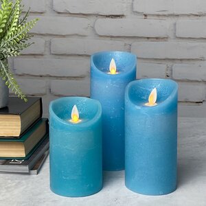 Светодиодная свеча с имитацией пламени Линдис 12.5 см, голубая восковая, батарейка Peha фото 3