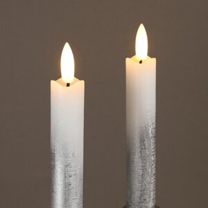 Столовая светодиодная свеча с имитацией пламени Инсендио 15 см 2 шт серебряная, батарейка Peha фото 3