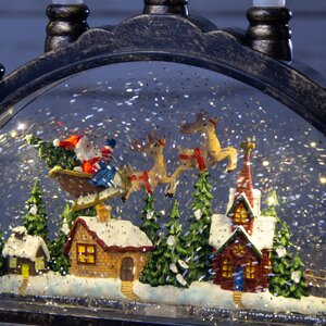 Рождественская горка со снежной композицией Путешествие Санты 33*26 см, LED подсветка, батарейка Peha фото 2