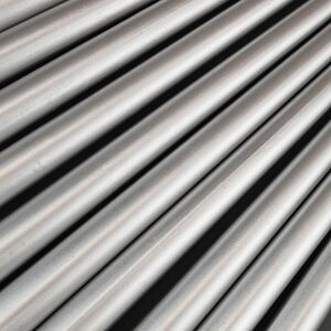 Высокая свеча 40 см Андреа Velvet серебряная Candleslight фото 2