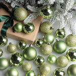 Набор пластиковых шаров Luminous - Зеленый чай, 4-6 см, 30 шт