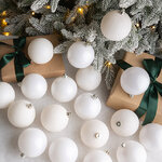 Набор пластиковых шаров Grande Collection - Белый, 8 см, 34 шт