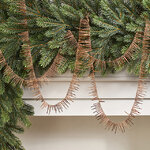 Бусы на елку Vintage Fringe - Braun 270 см, пластиковые