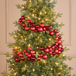 Гирлянда из елочных шаров Рубиновая Нить - Winter Gems 180*14 см, пластик