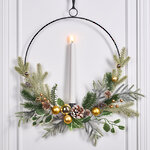 Новогодний венок со светодиодной свечой Lucky Home 37 см, теплый белый свет, таймер, на батарейках, IP20