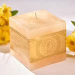 Свеча куб Бергамо Marble 100 мм кремовая