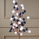 Декоративная ветка с ягодами Эннис: Полярная Ночь 60 см