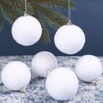 Набор елочных шаров Снежки 6 см, 6 шт