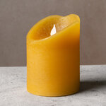 Светодиодная свеча Живое Пламя 10 см горчичная восковая на батарейках