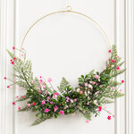 Венок декоративный Nairn - Цветочный Спектакль 41 см